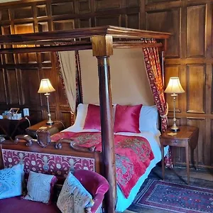braithwaite-hall-bed-breakfast.yorkshirehotels.net/